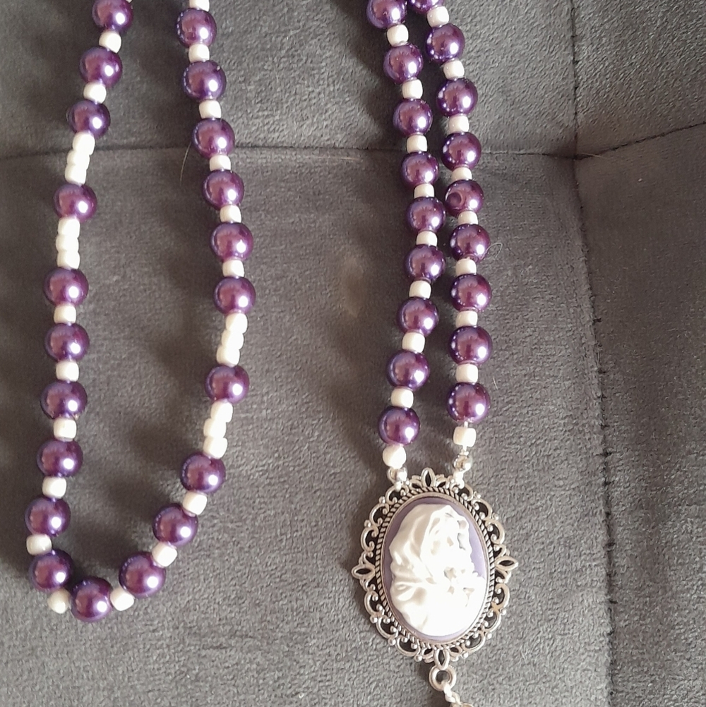 Sophisticated Purple and White Cameo Silver Rosary Catholic Religious